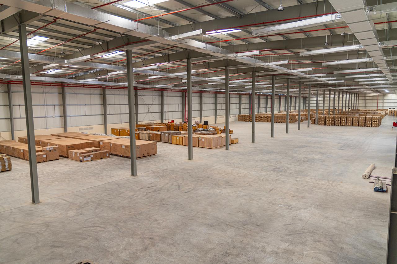 Pallet storage at the warehouse