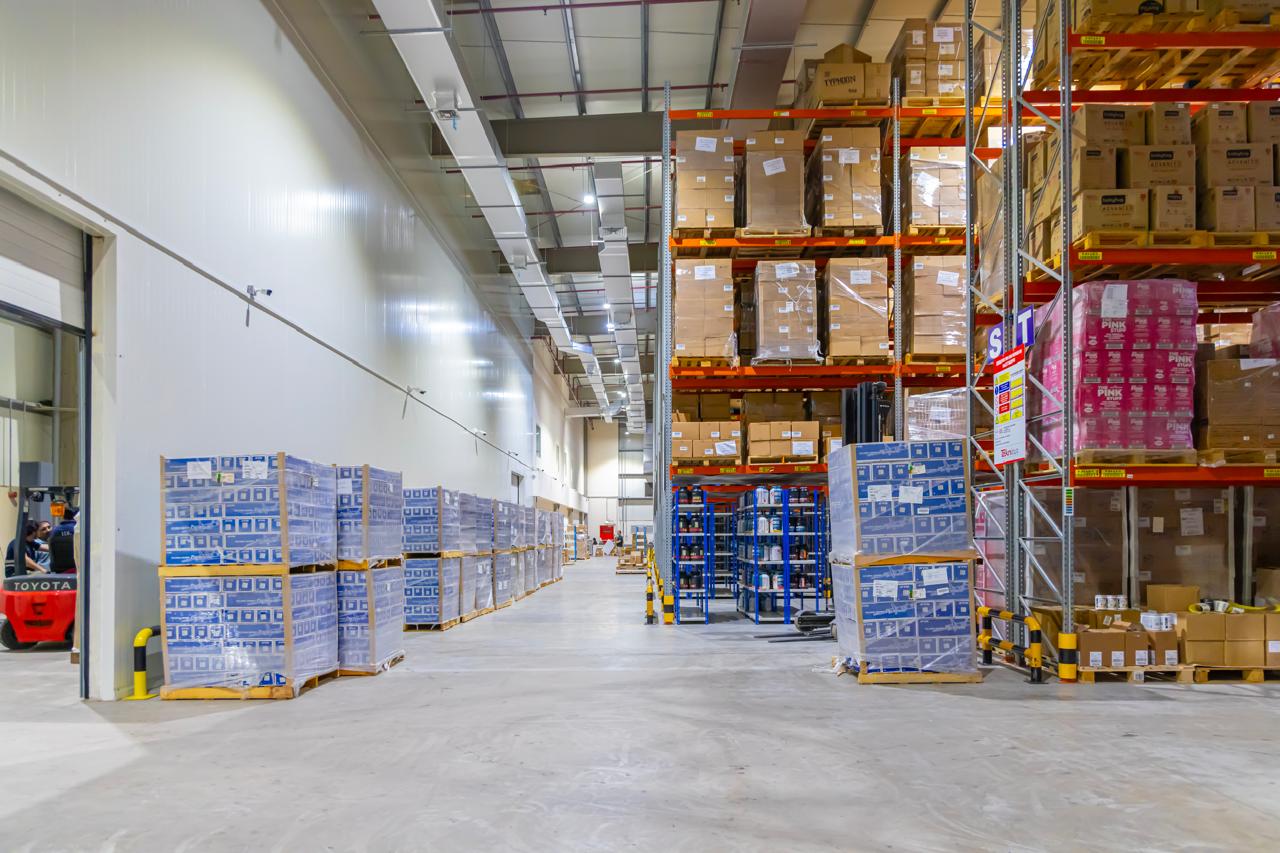 Pallet racking aisle in the warehouse